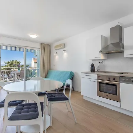 Apartman Apartments Selce *
