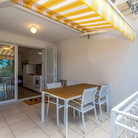 Apartments Selce * سيلتسي